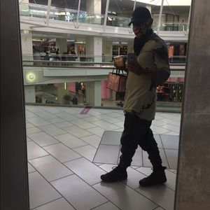 Meet your Posher, Mehdi